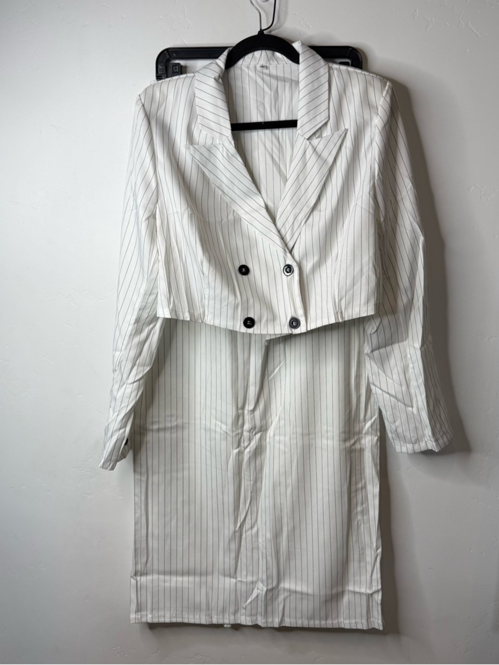 New 2 Piece Sets Outfits Size Xl White Pinstripe Blazer Skirt Set For Women